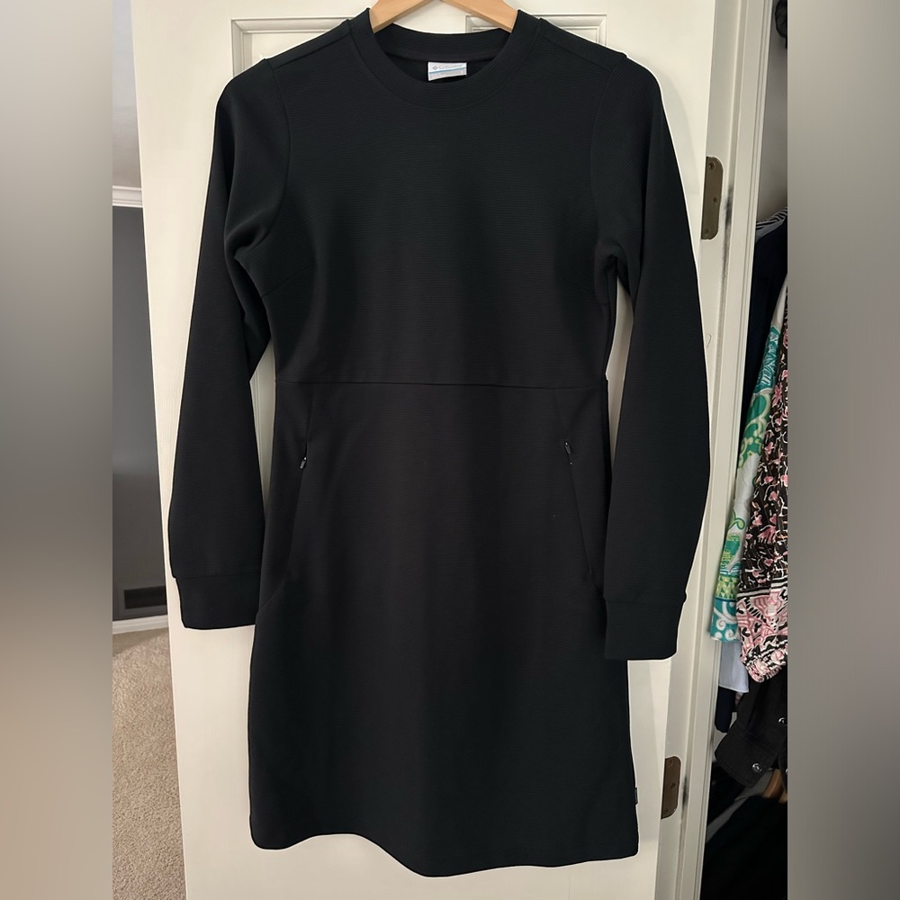 Women’s Small Columbia Black Ribbed Dress Firwood Ottoman
